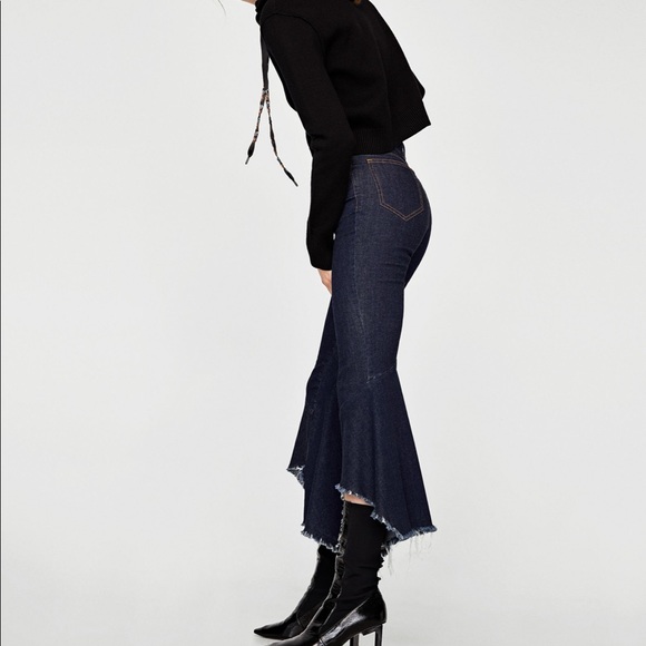 Zara flare denim with wide uneven raw edge hem - Picture 2 of 7